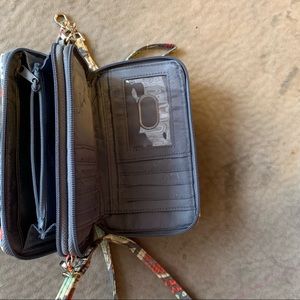 Vera Bradley RFID All In One Crossbody